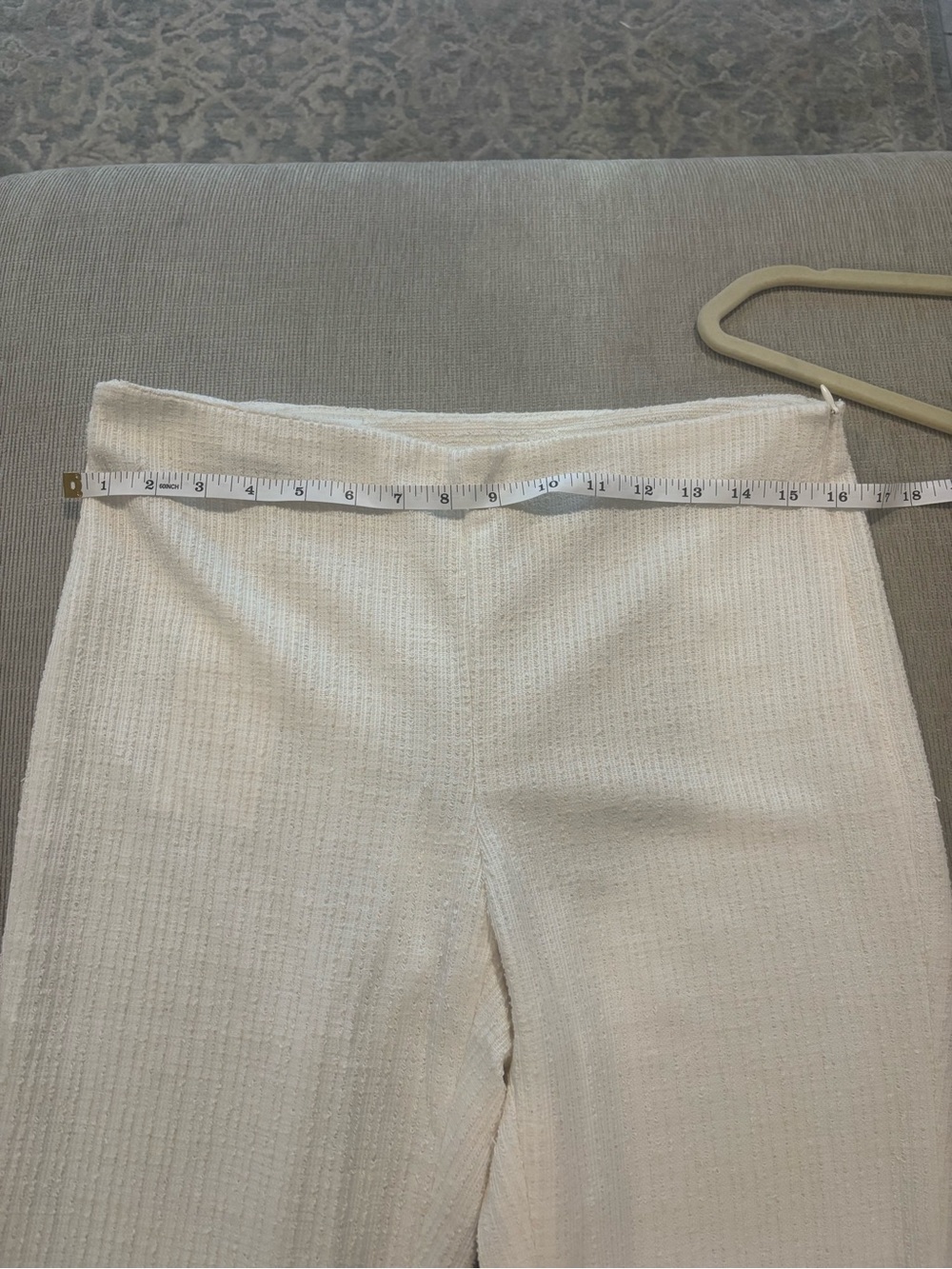 Zara White Ruffle Pants - Picture 9 of 9